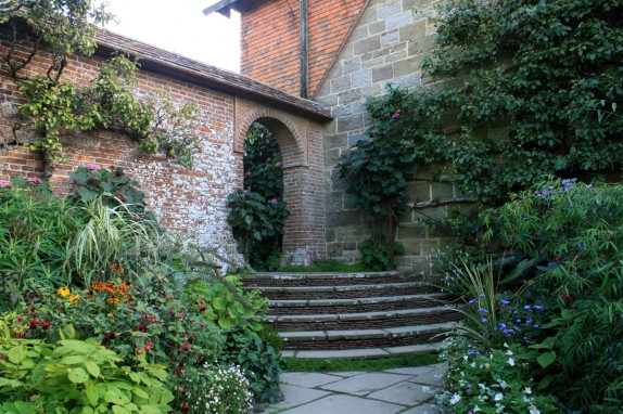 great-dixter-garden-steps-574x382.jpg