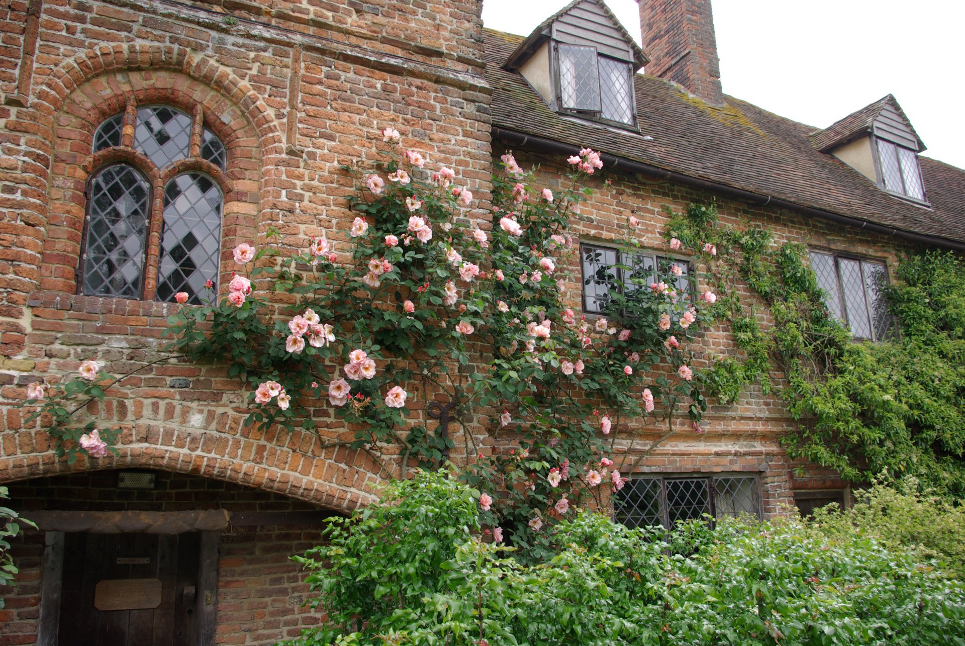 Sissinghurst3Full.jpg