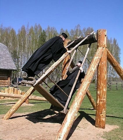 Жизнь - качели.jpg