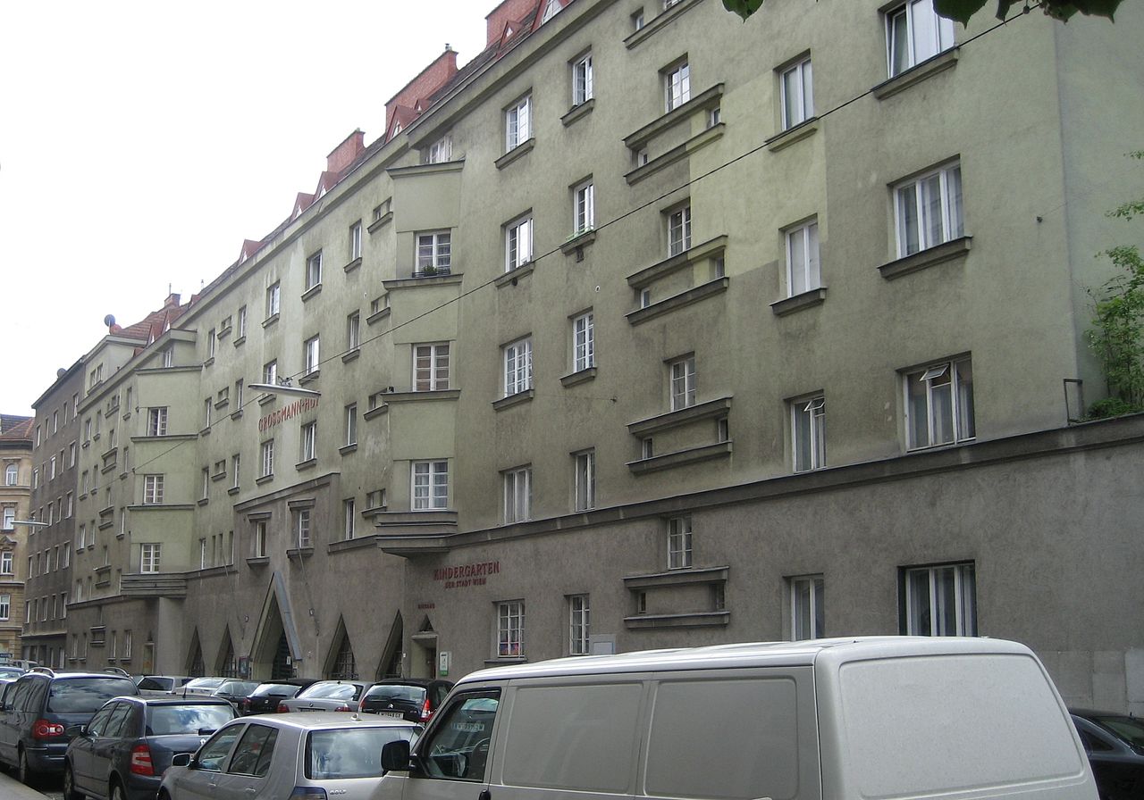 австр 26 1280px-Haus-Denisgasse_39-41-01.jpg