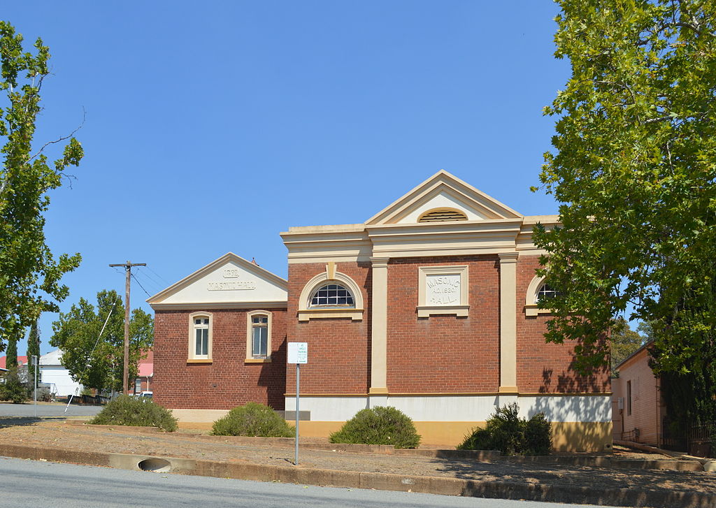 авсJunee_Masonic_Hall_002.JPG
