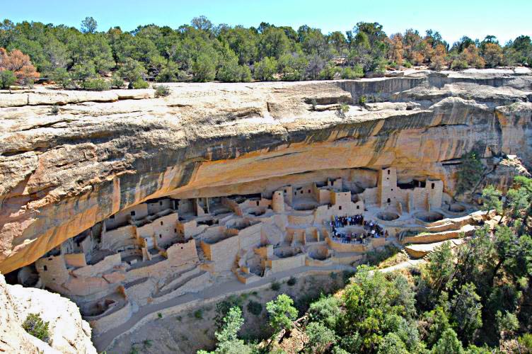 анасазиMesaverde_cliffpalace_20030914.752.jpg