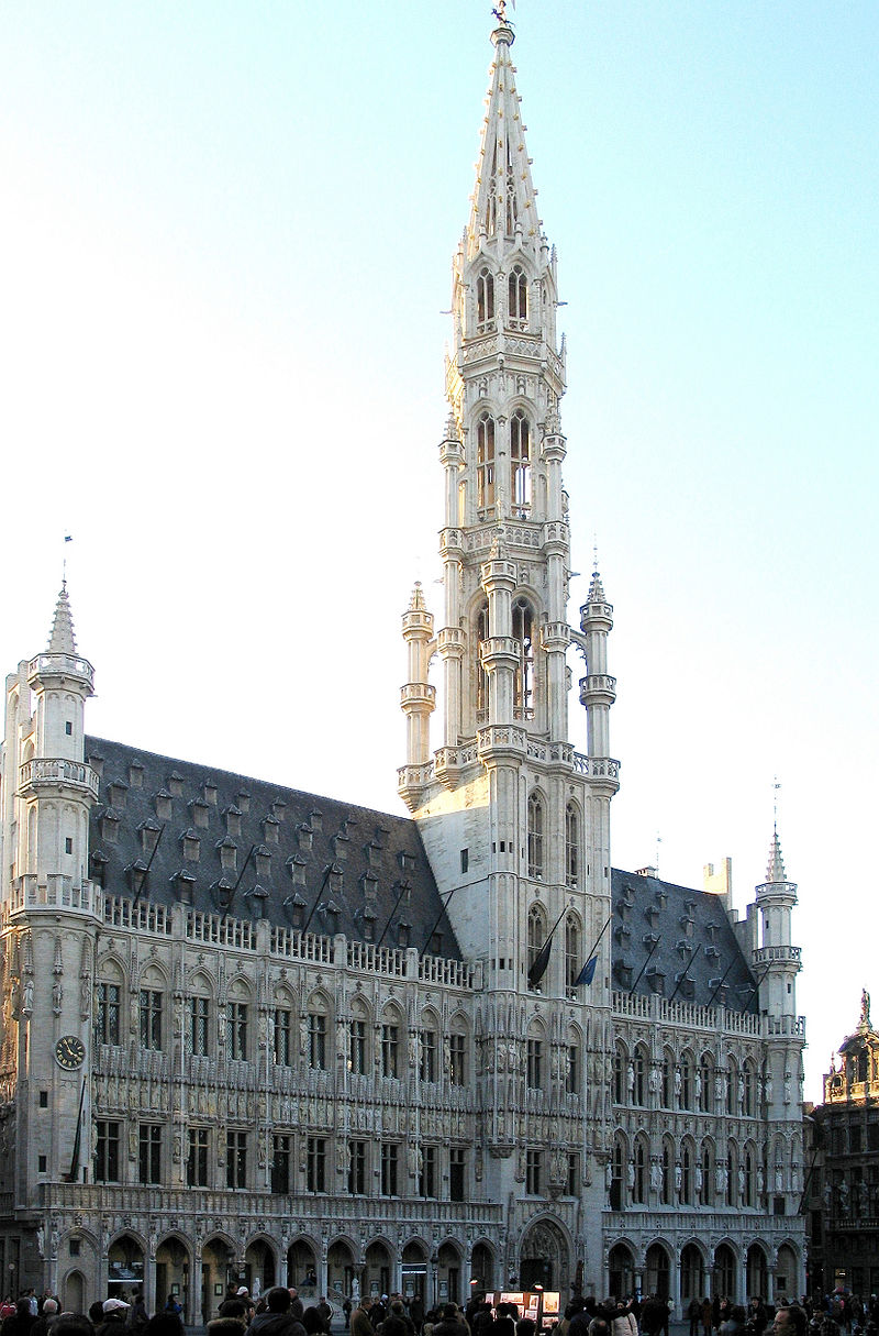 брюс ратуша 800px-Stadhuisbrussel.jpg