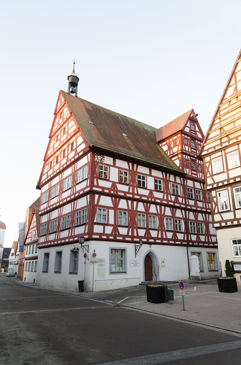 герм бавария Oettingen,_Rathaus-001.jpg