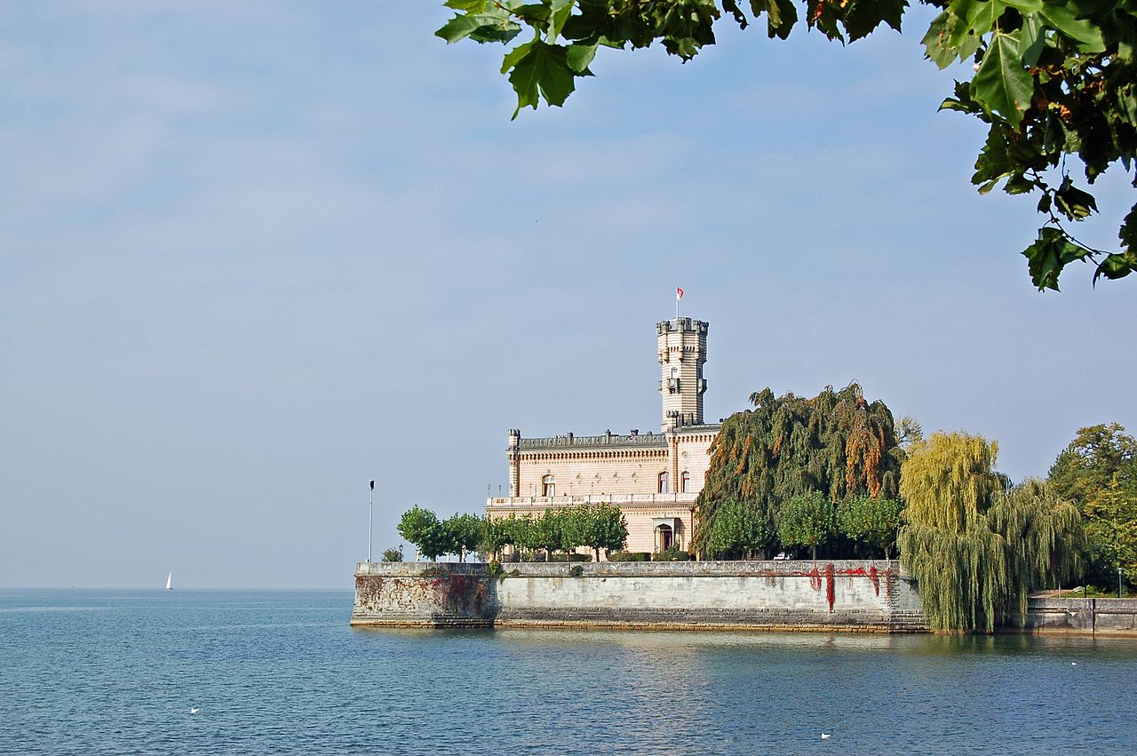 герм 61-66Langenargen_Schloss_Montfort_(9522665665).jpg