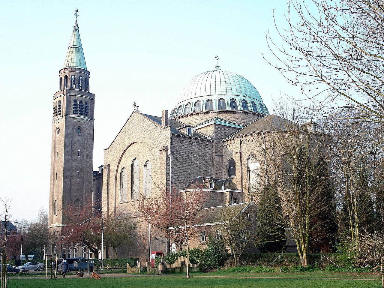 голл 1933 Edegem_Basiliek2.JPG