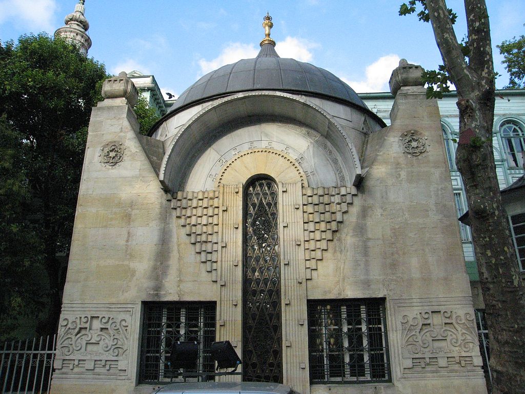 д аронко1024px-Turbe_of_Sheikh_Zafir_Effendi_01.jpg