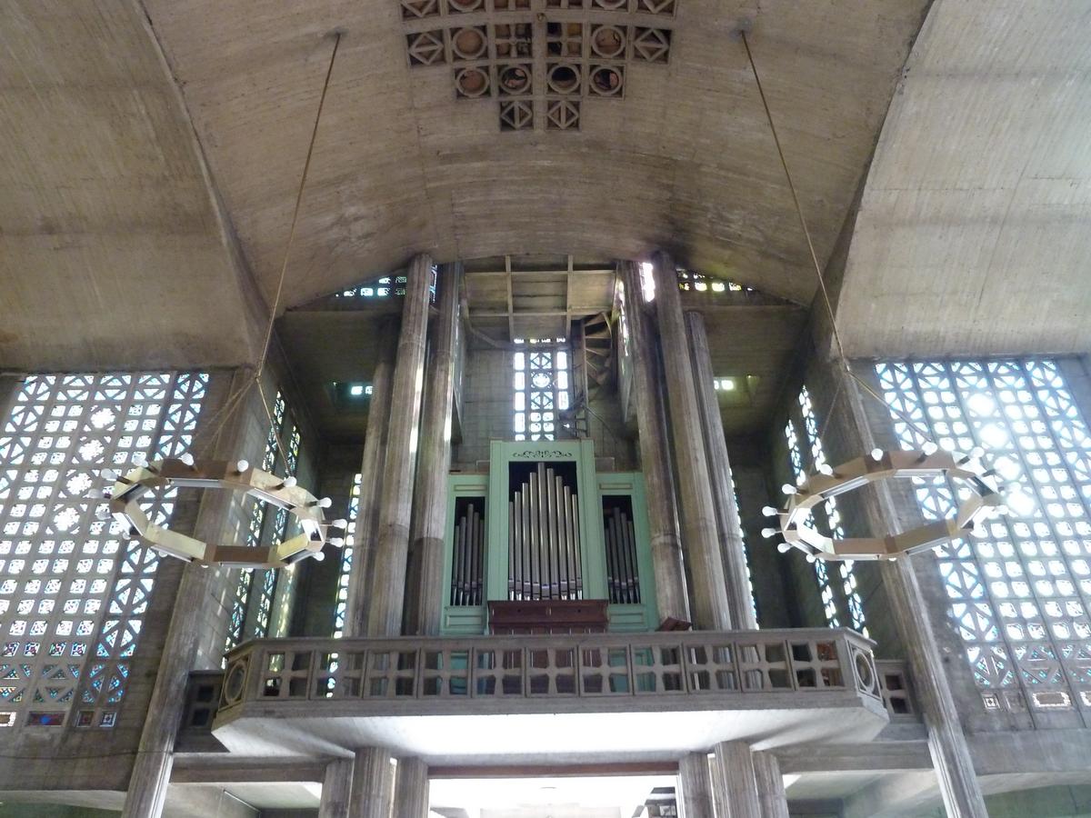 еglise_Notre-Dame_du_Raincy_Le_Raincy_-_Seine-Saint-Denis_-_France_.jpg
