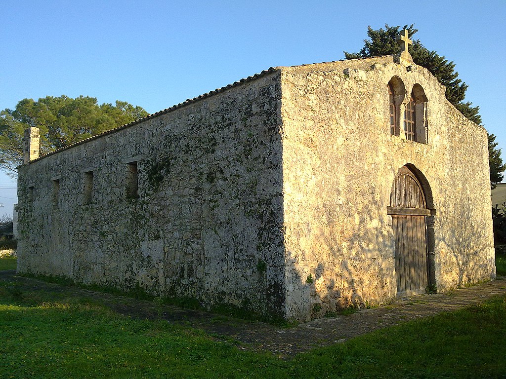 ит Chiesa_Sant'Eufemia_Specchia.jpg