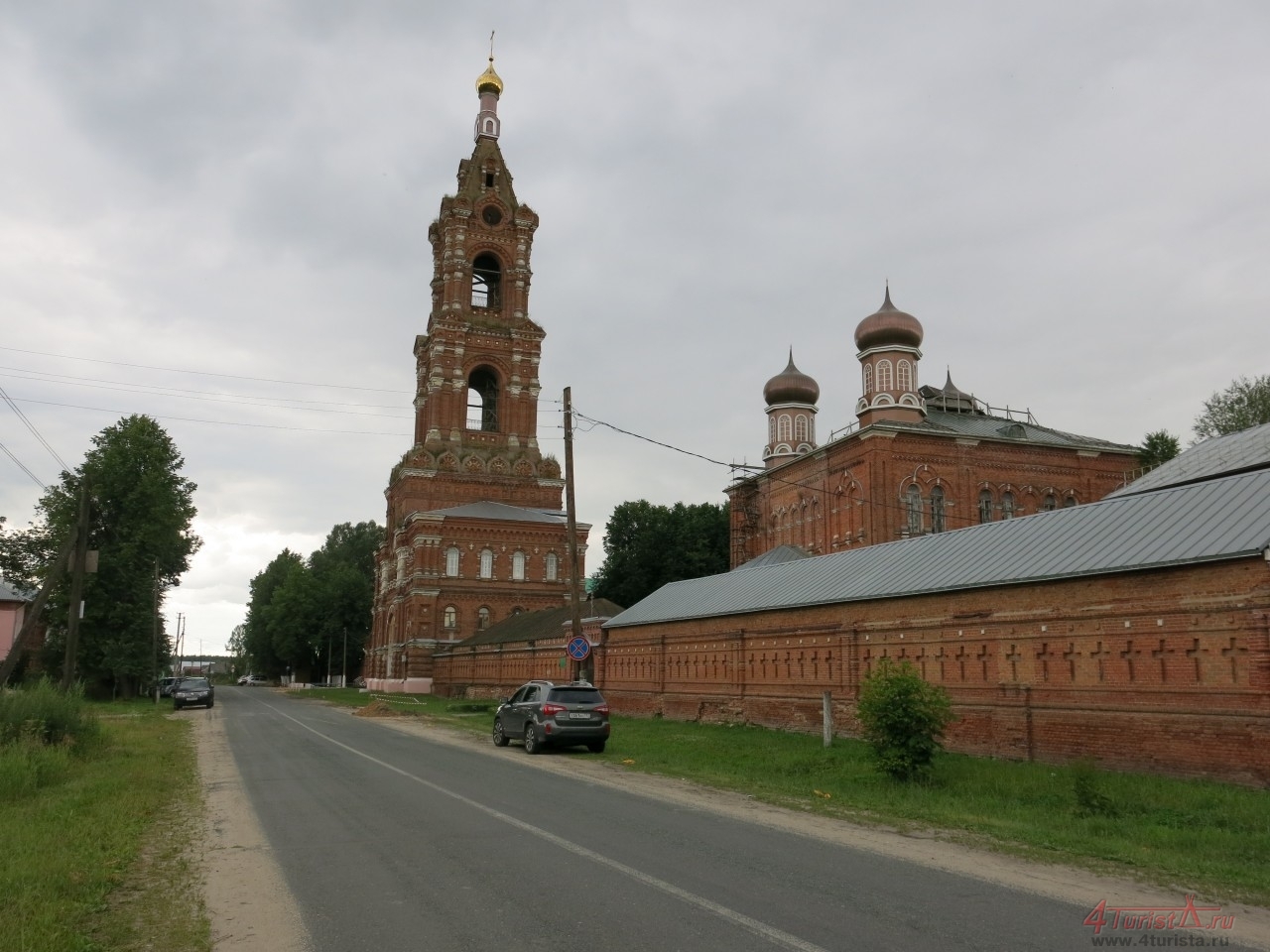 колычево казанский мон 1881-1903.jpg