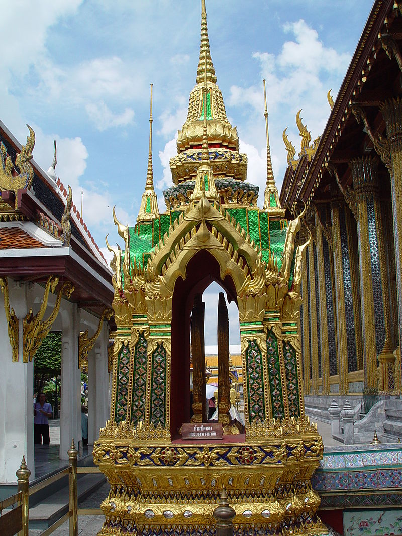 кор дв. 18-19в800px-Wat_Phra_Kaew_2.jpg