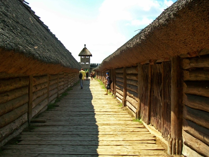 лужицкая бискупин0_dd0e8_51a0519_XL.jpg