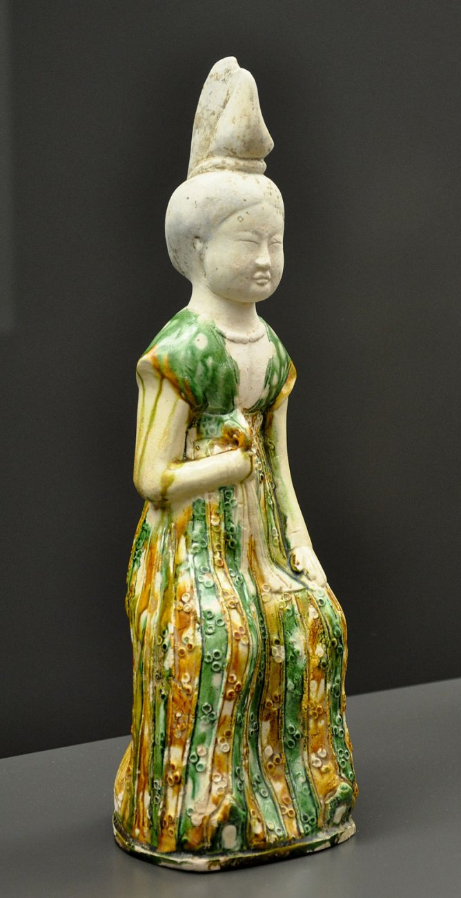 нач8Tang_Sitzende_Dame_Museum_Rietberg_RCH_506.jpg