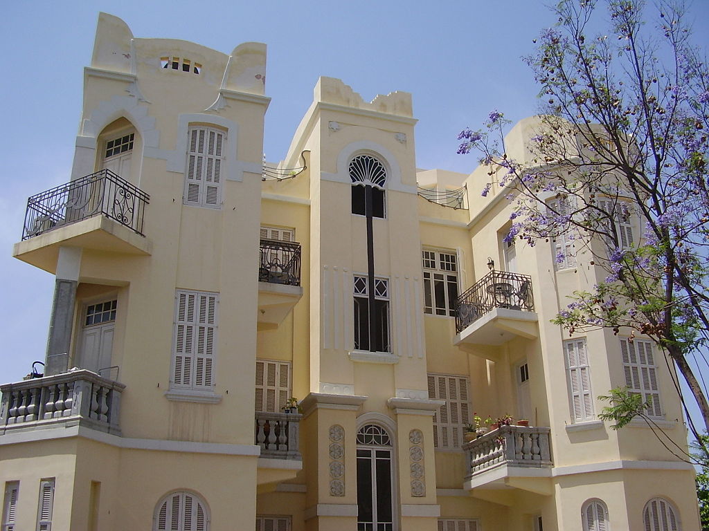 палест модерн1024px-PikiWiki_Israel_8259_palm_house_in_tel_aviv.jpg