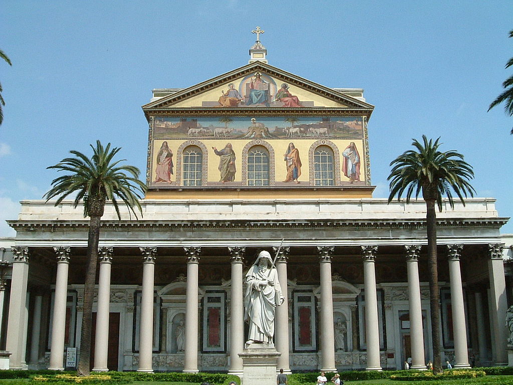 рим1024px-Roma_BasilicaSPaoloFLM.jpg