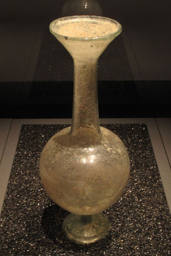 сирия 800px-Bottle-IMG_5434.jpg