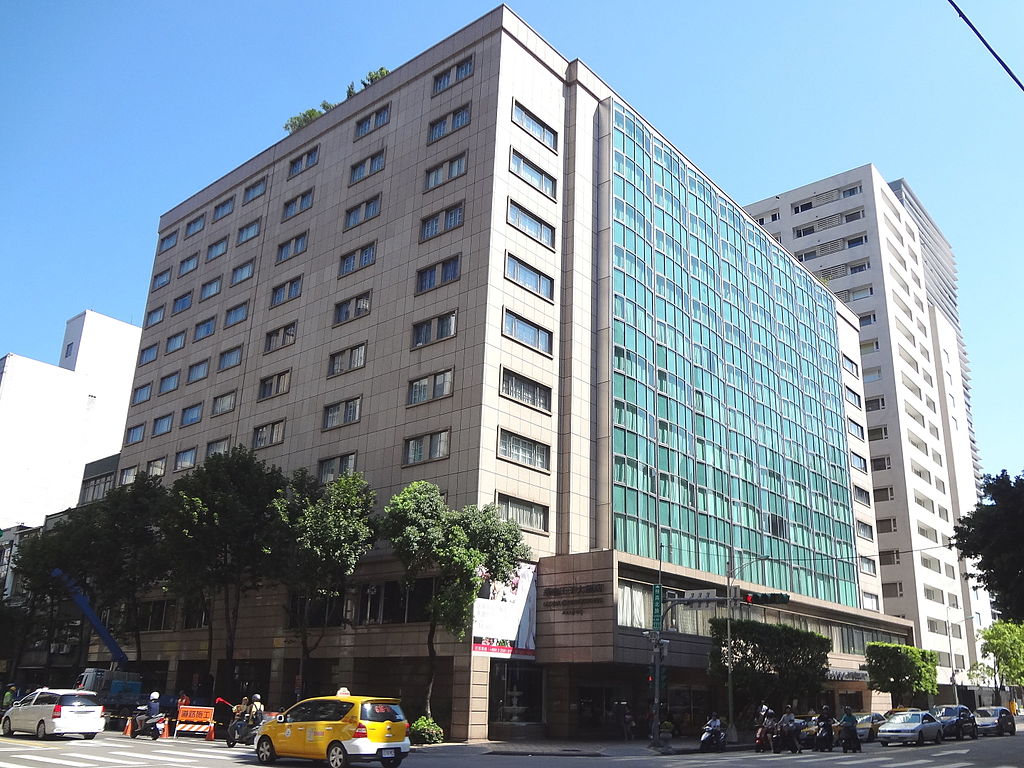 тайвGloria_Prince_Hotel_Taipei_20150912.jpg
