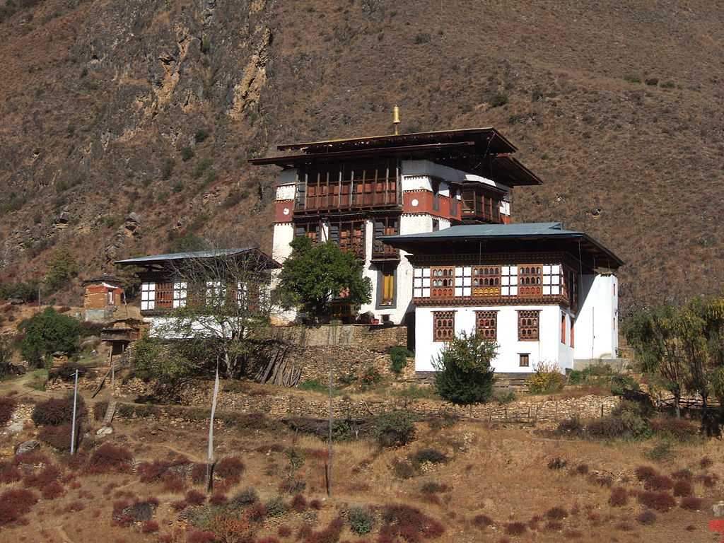 тиб1024px-Tachog_Lhakhang_2007-11-11_CJF.jpg