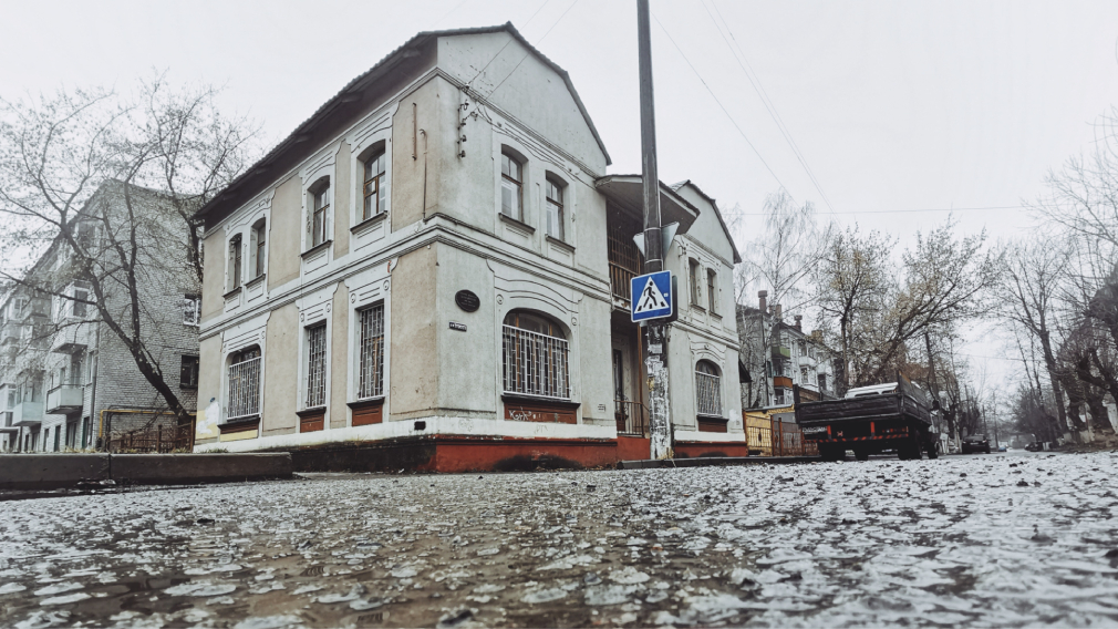 ухтомского 1 PicsArt_04-02-01_08_22.jpg
