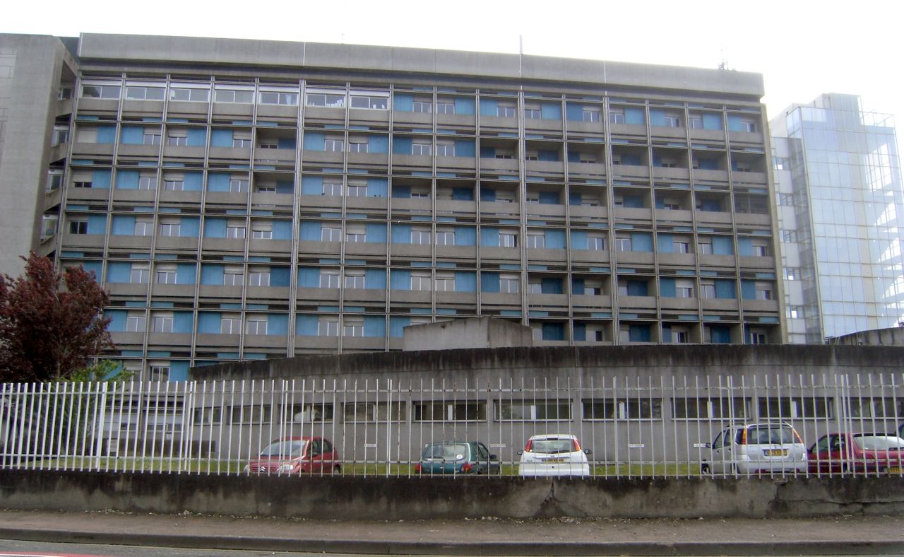 фрHôpital_Saint_Charles_de_Rochefort.jpg