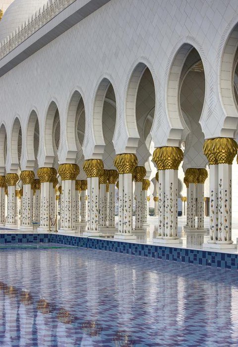 шейха зейда76090673_large_3352215_80dab59ee4.jpg