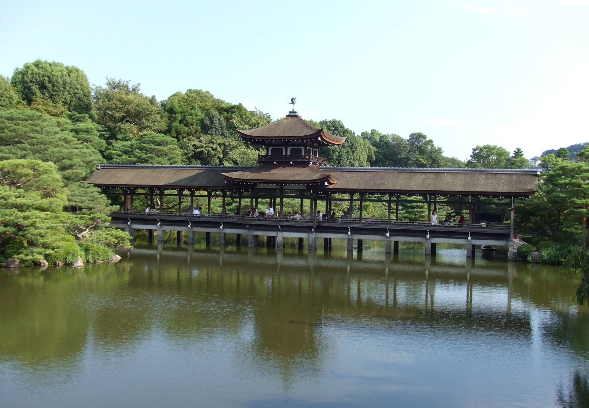 平安神宮_神苑_泰平閣.jpg