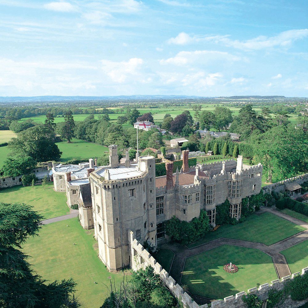 00-square-thornbury-king-henry-viii-honeymoon-castle-for-sale.jpg