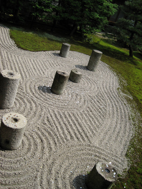 010.jpg