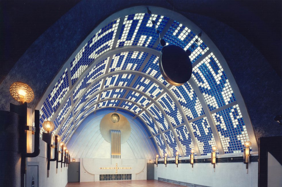 01_hb_boettcherstrasse_haus-atlantis_himmelssaal_boettcherstrasse_gmbh_1_981x715.jpg