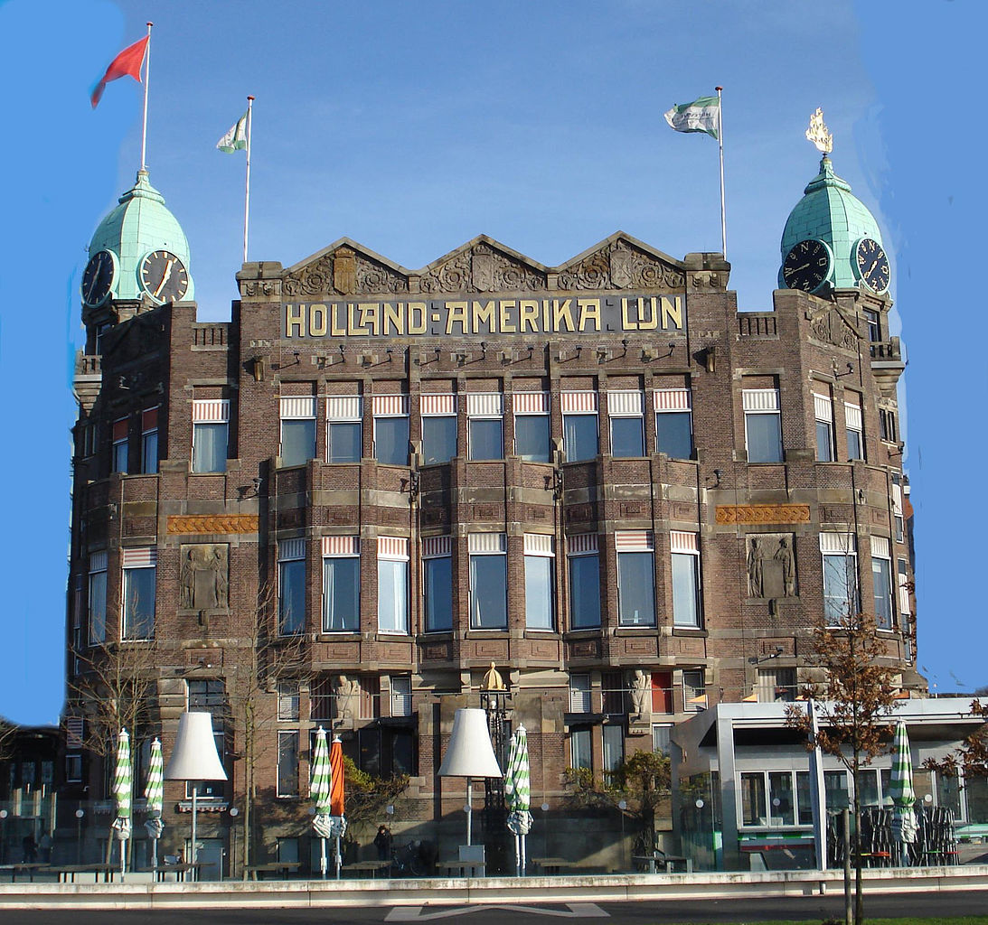 1 093px-Rotterdam_hotel_newyork.jpg