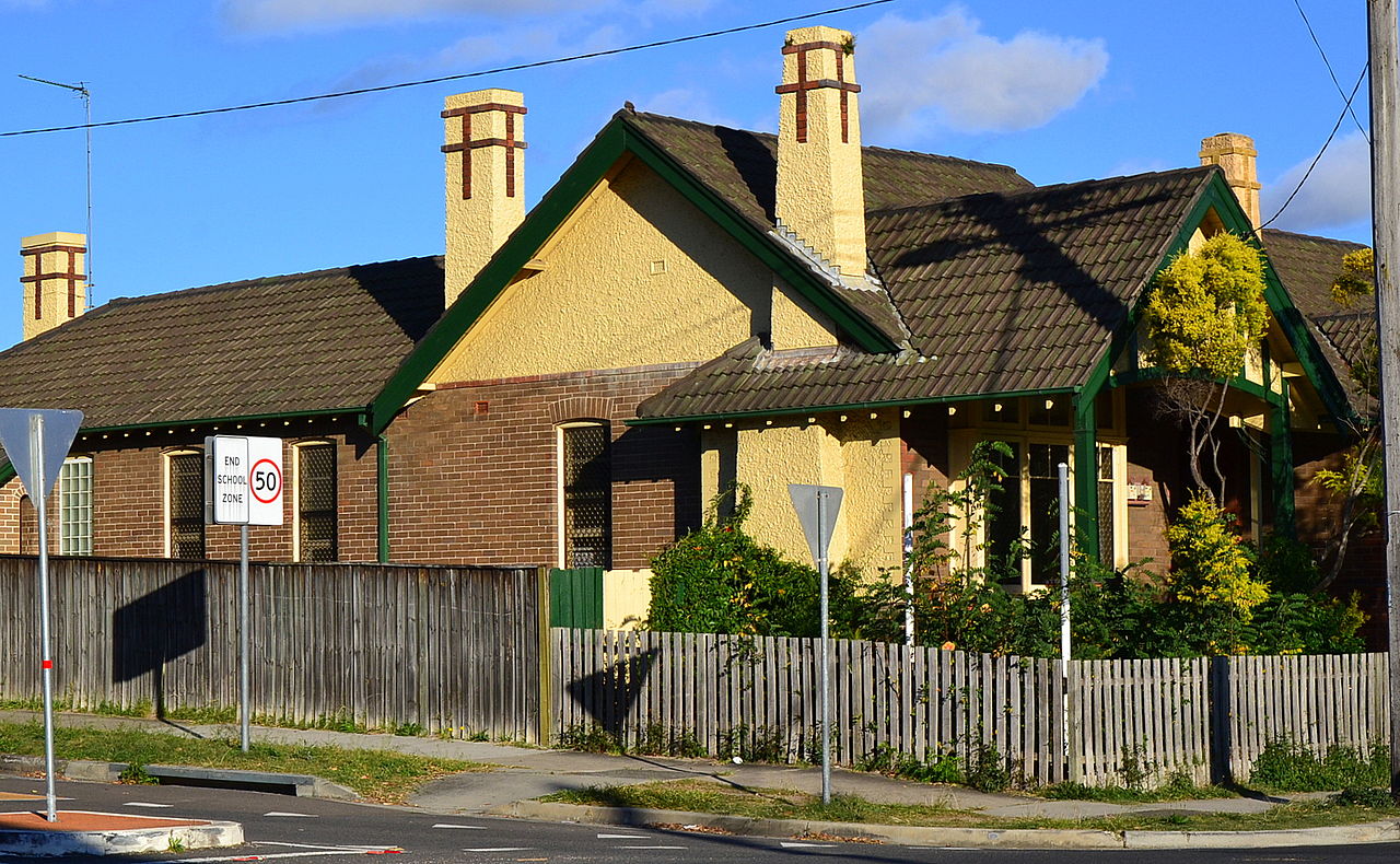 (1)Arts_and_Crafts_houses_Kensington_022.jpg