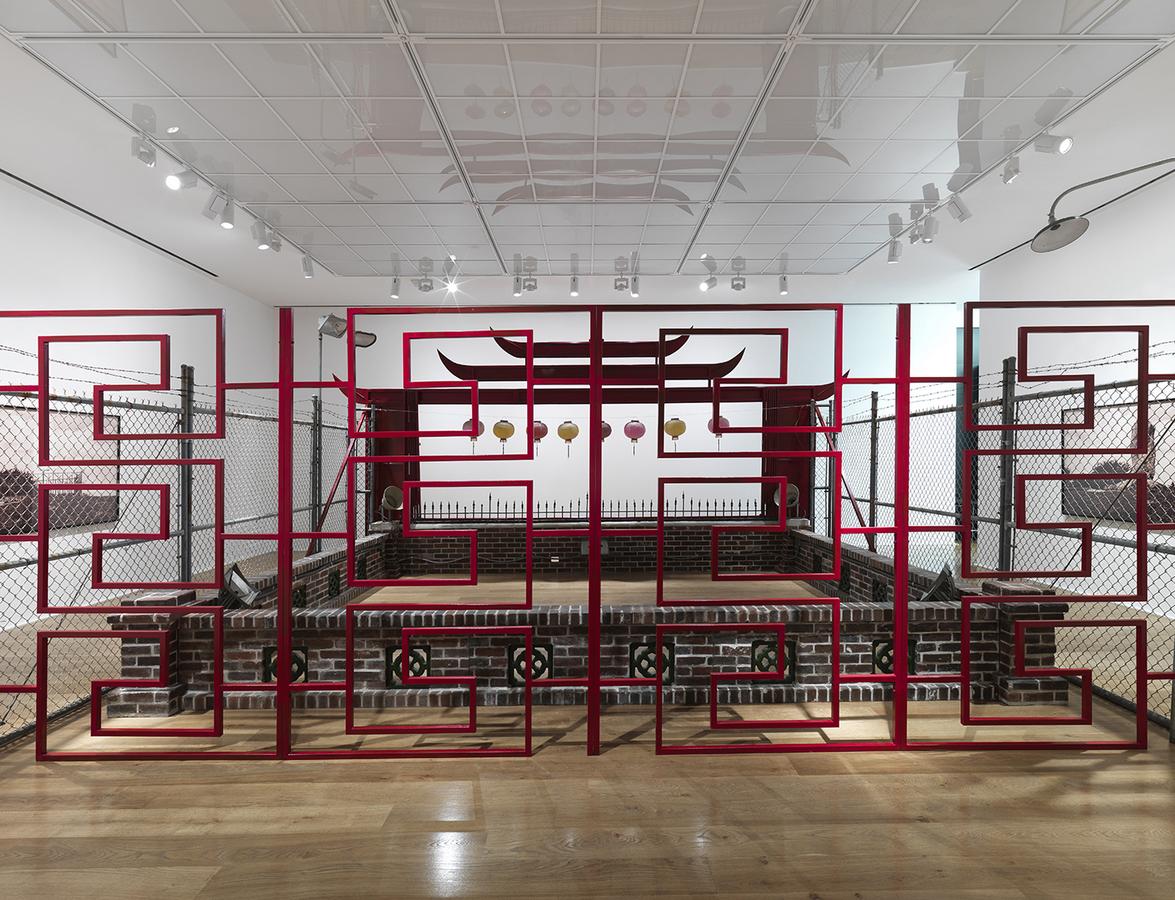 1.mike-kelley-and-lygia-pape-at-hauser-wirth-london-2016.jpg