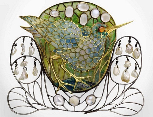 1.-This-charming-enamel-marsh-bird-decorated-with-moonstones-.jpg