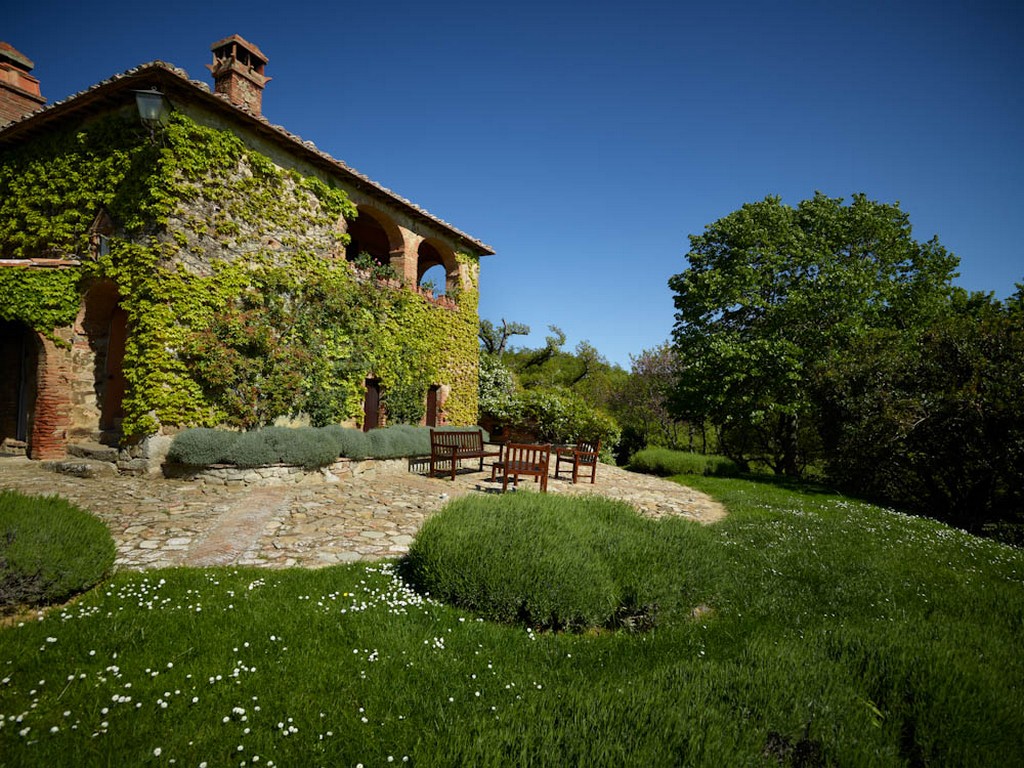 100-villa-la-foce-tuscany.jpg