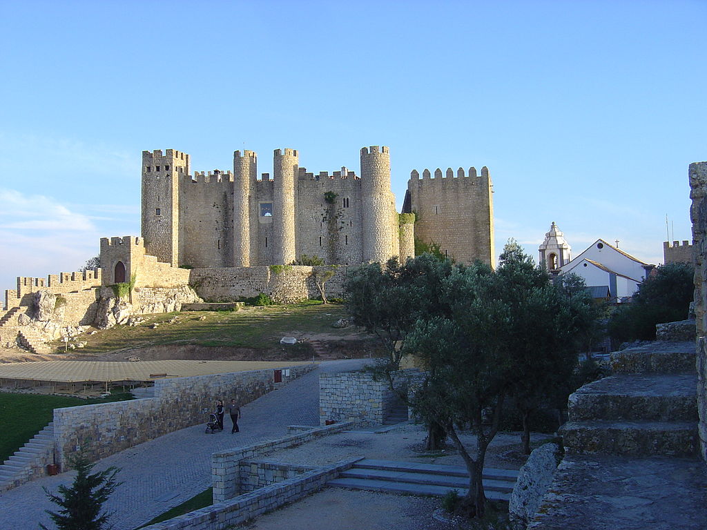 1024px-Óbidos_1 обидуш перест 15 век.JPG