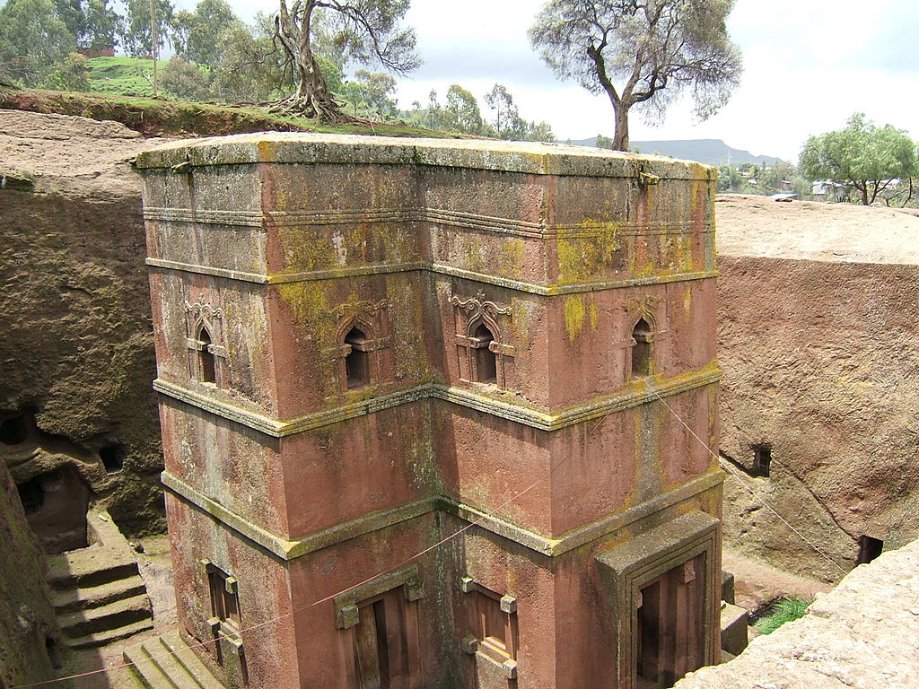 1024px-Bet_Giyorgis_church_Lalibela_01.jpg