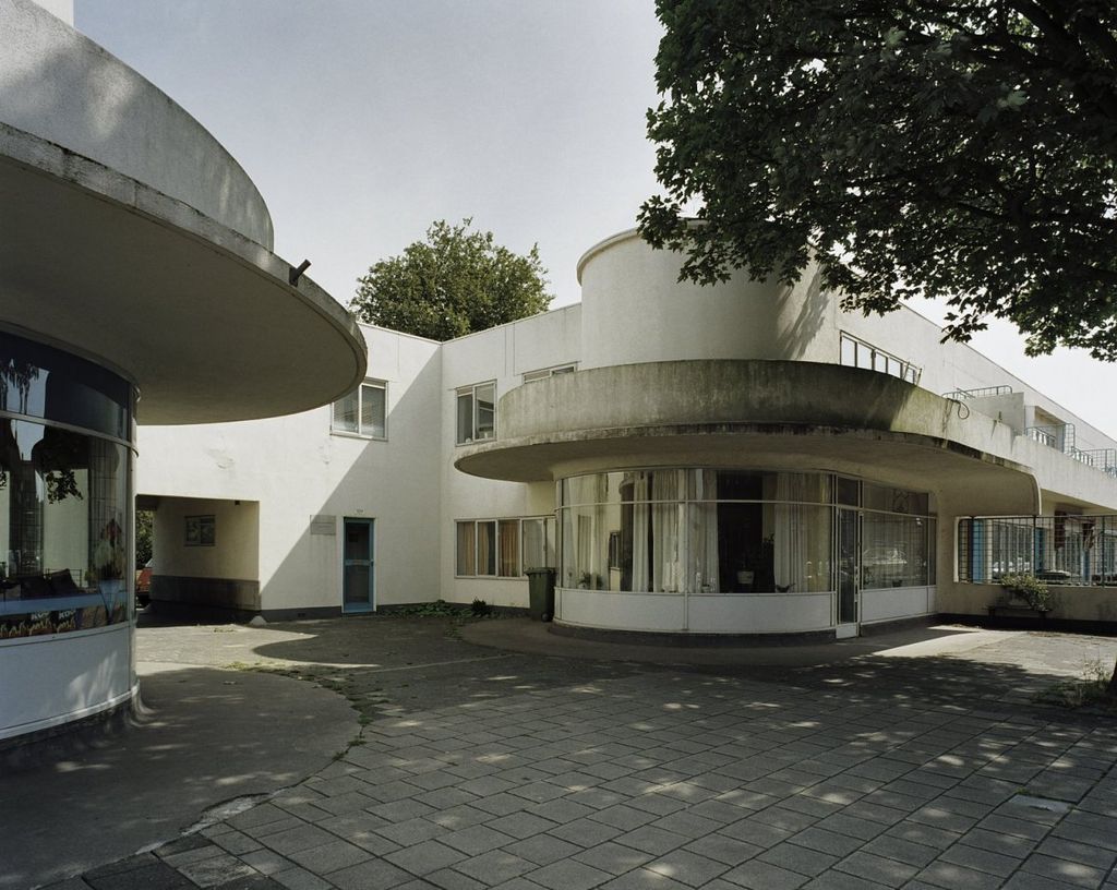 1024px-Exterieur_overzicht_hoekwoning_-_20000789_-_RCE.jpg