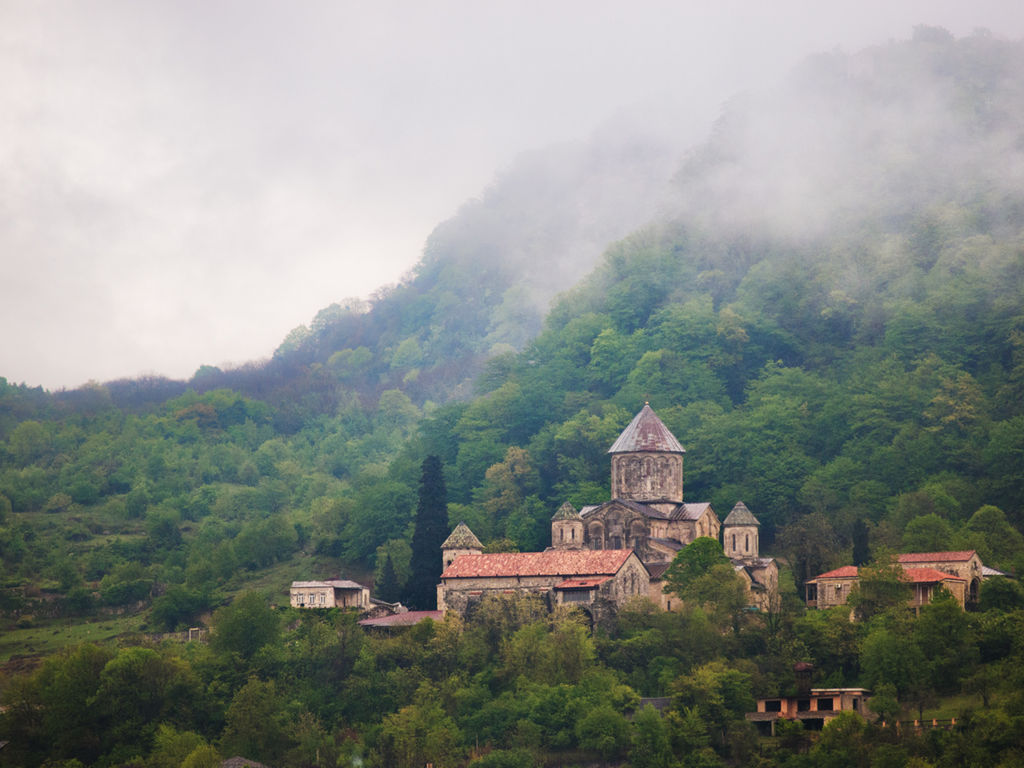 1024px-Gelati_Monastery_4.jpg