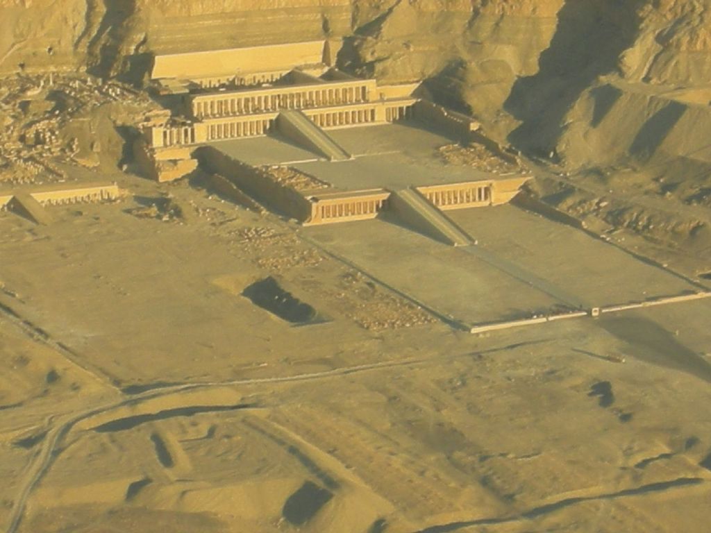 1024px-Hapsetchet_temple131.jpg
