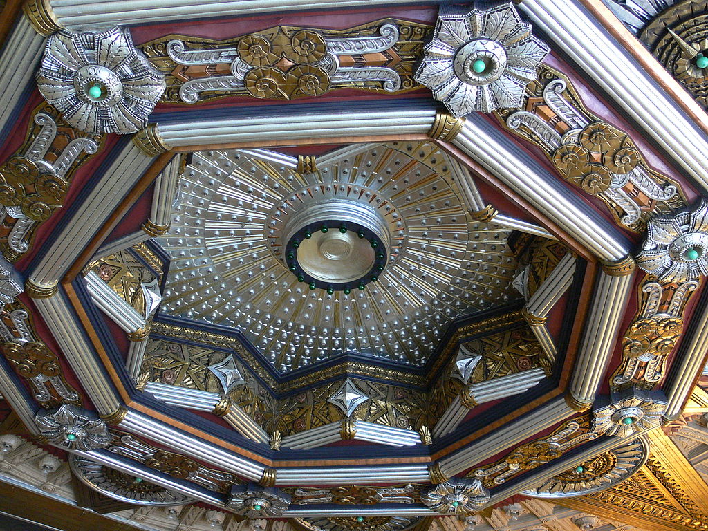 1024px-Hollywood_Pantages_Theatre_entrance_ceiling.jpg
