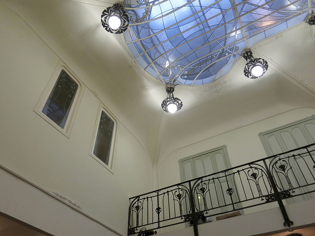 1024px-HotelMezzara01.jpg