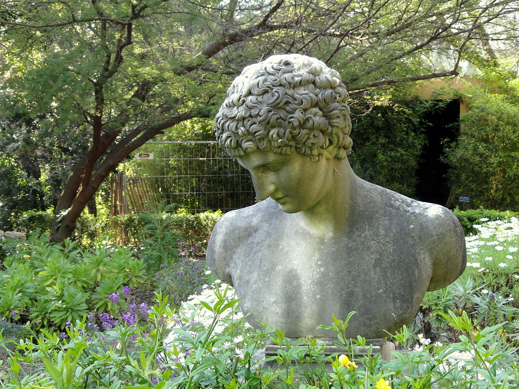 1024px-Jardin_Serre_de_la_Madone_-_DSC04149.JPG