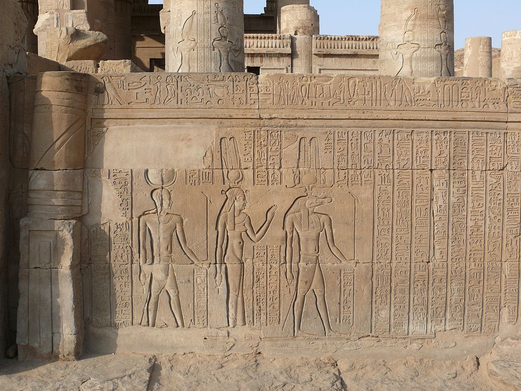 1024px-Kom_Ombo_Temple_09.jpg