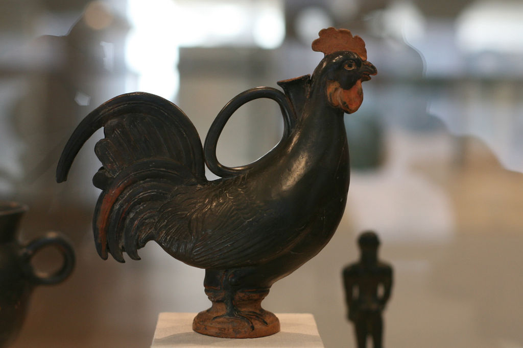 1024px-MMA_etruscan_askoi2.jpg