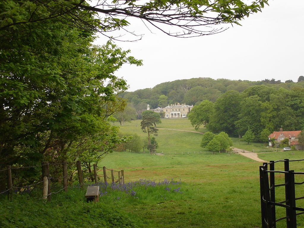 1024px-Sheringham_Park1.JPG