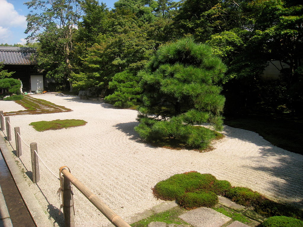 1024px-Tenjuan_stone_garden_-_Nanzenji_-_IMG_5250.JPG