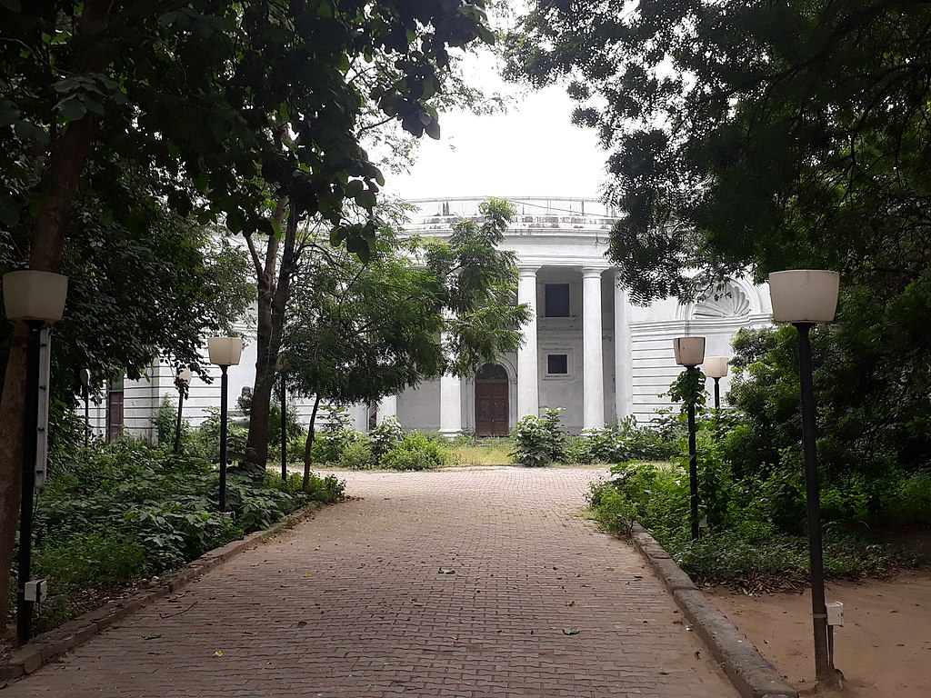 1024px-Travancore_House_in_New_Delhi_05.jpg