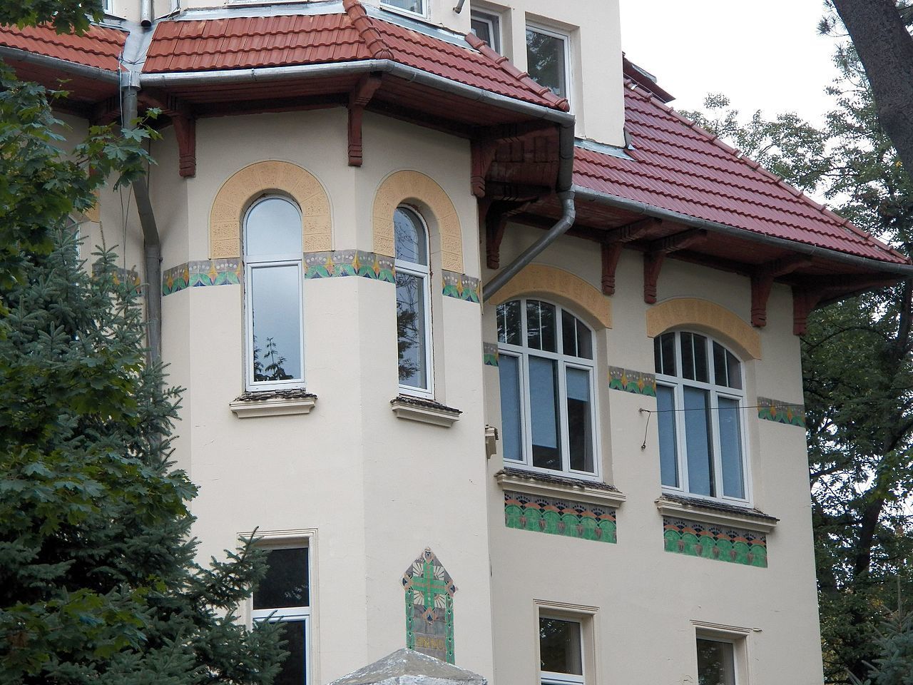 107_Личаківська-_Рєпіна._Декор.jpg