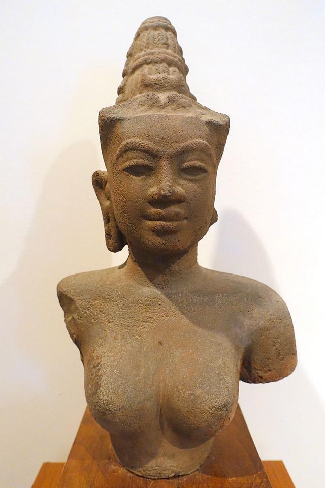 10Uma,_Champa_sculpture,_81.JPG