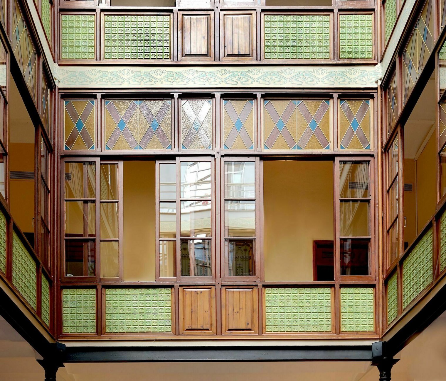 11 14. Patio.jpg